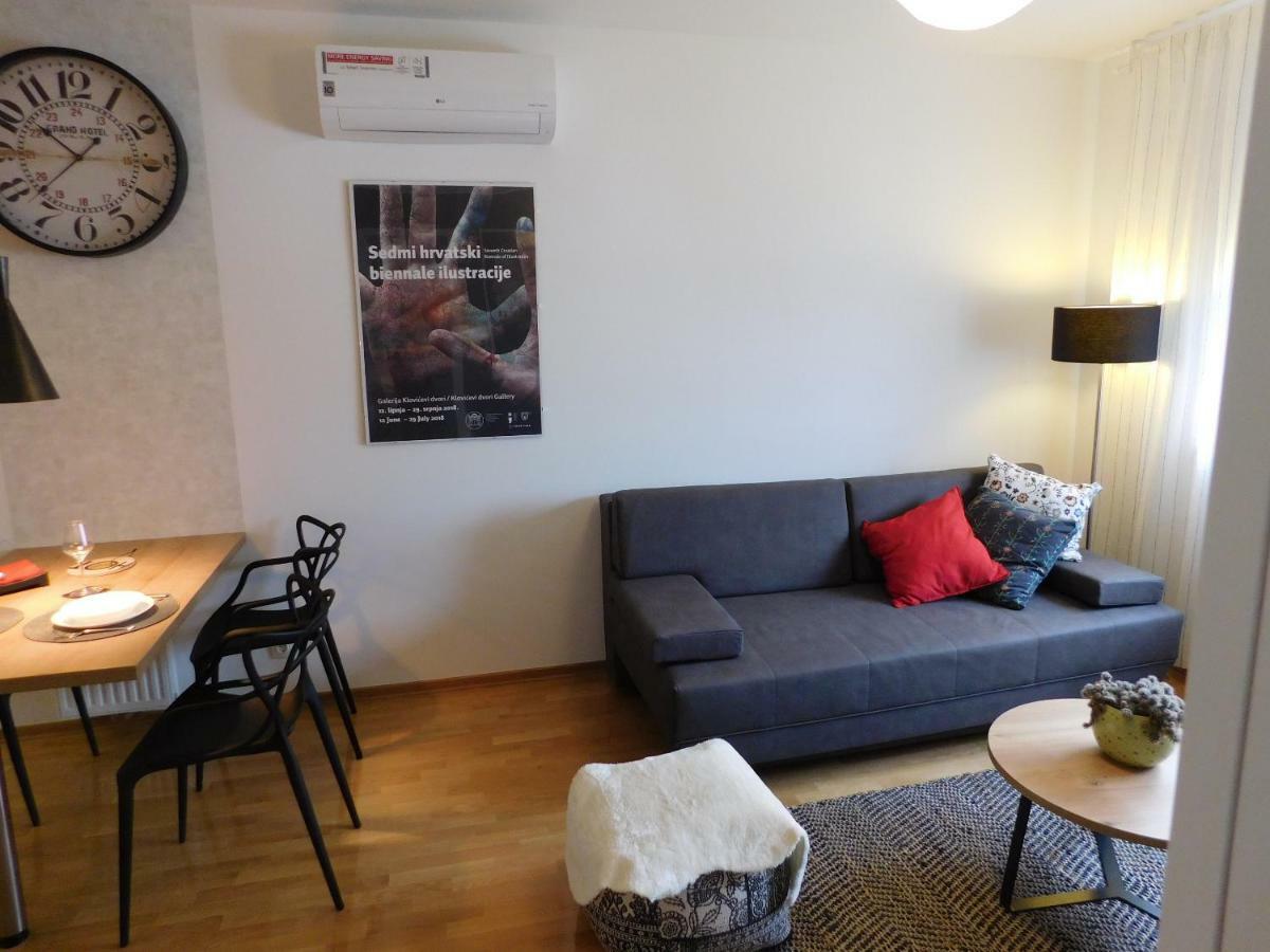 Apartman Nadja Arena ซาเกร็บ ภายนอก รูปภาพ